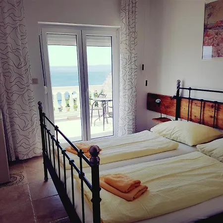 Couette-café Ruzica 4*
